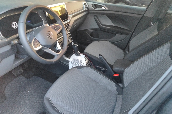 T-CROSS 1.0 200 TSI TOTAL FLEX AUTOMÁTICO