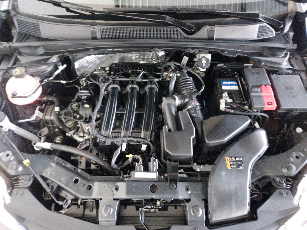 GM - Chevrolet-ONIX-1.0 FLEX LT MANUAL