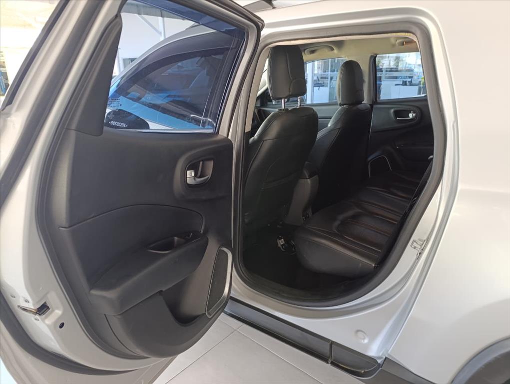 TORO 2.0 16V TURBO DIESEL VOLCANO 4WD AT95