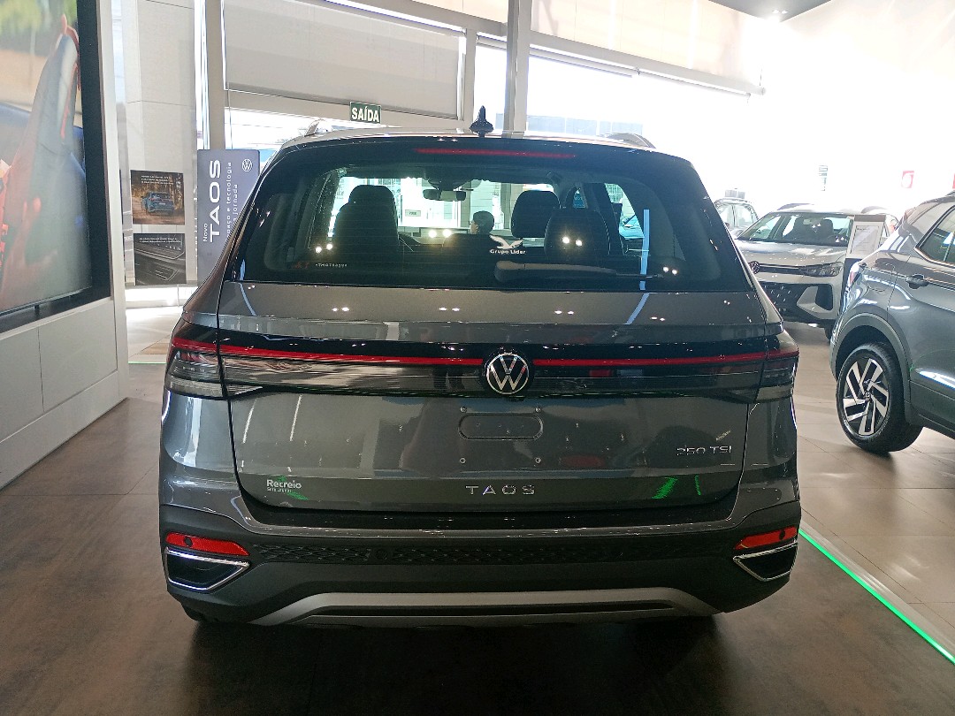 TAOS 1.4 250 TSI TOTAL FLEX HIGHLINE AUTOMÁTICO12