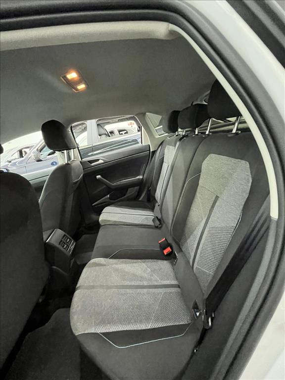 NIVUS 1.0 200 TSI TOTAL FLEX COMFORTLINE AUTOMÁTICO8