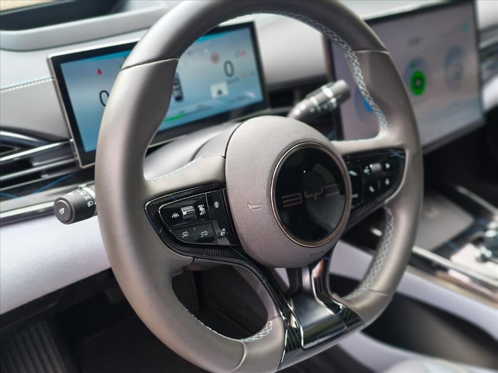 SEAL 82,5 KW ELÉTRICO AWD7