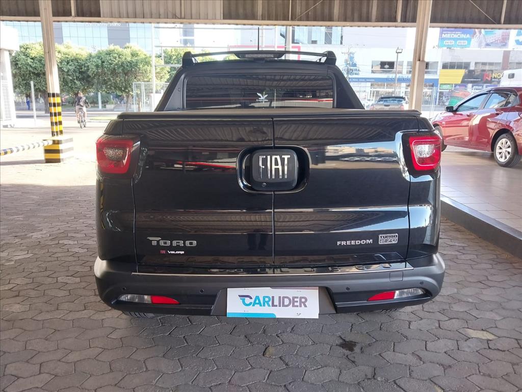 TORO 1.3 TURBO 270 FLEX FREEDOM AT65