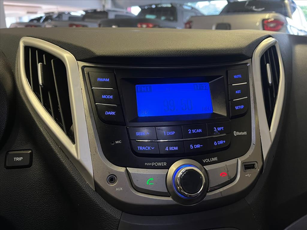 HB20S 1.6 COMFORT PLUS 16V FLEX 4P MANUAL11