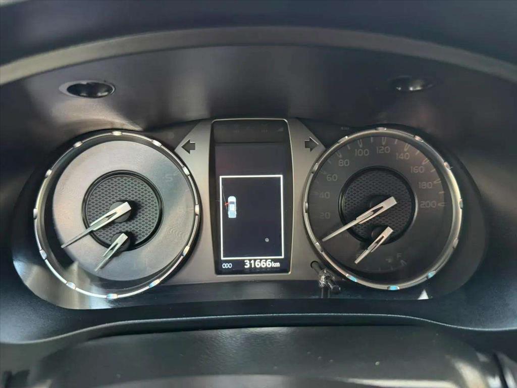 HILUX 2.8 D-4D TURBO DIESEL CD SRV 4X4 AUTOMÁTICO10