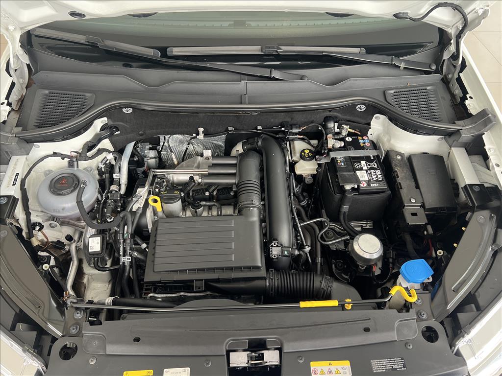 TAOS 1.4 250 TSI TOTAL FLEX COMFORTLINE AUTOMÁTICO20