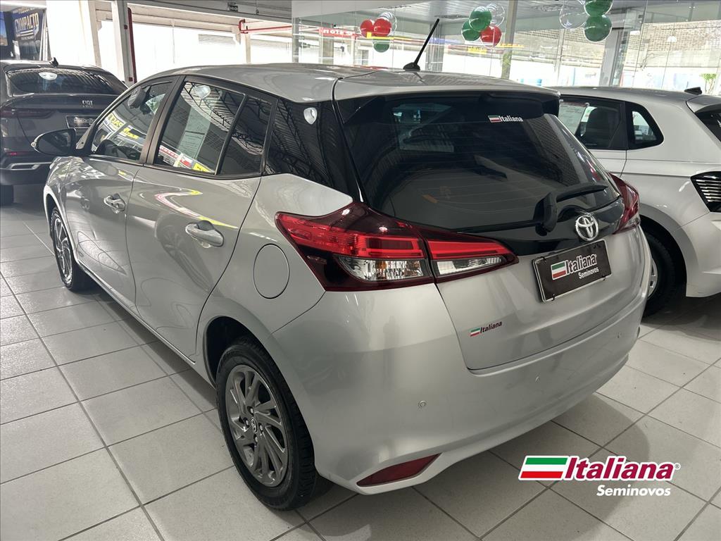 YARIS 1.5 16V FLEX XS CONNECT MULTIDRIVE