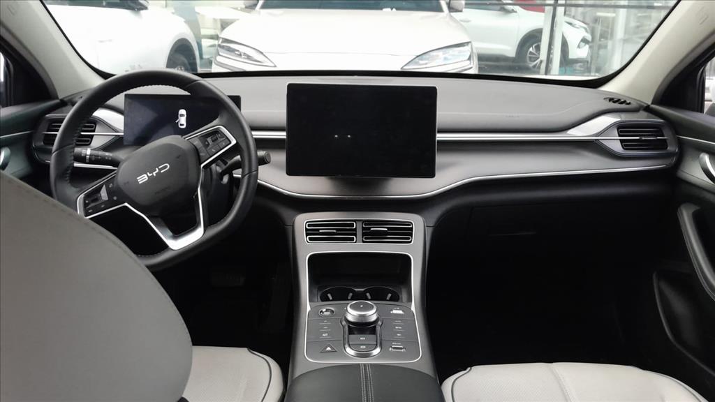 KING 1.5 DM-I PHEV GL AUTOMÁTICO3