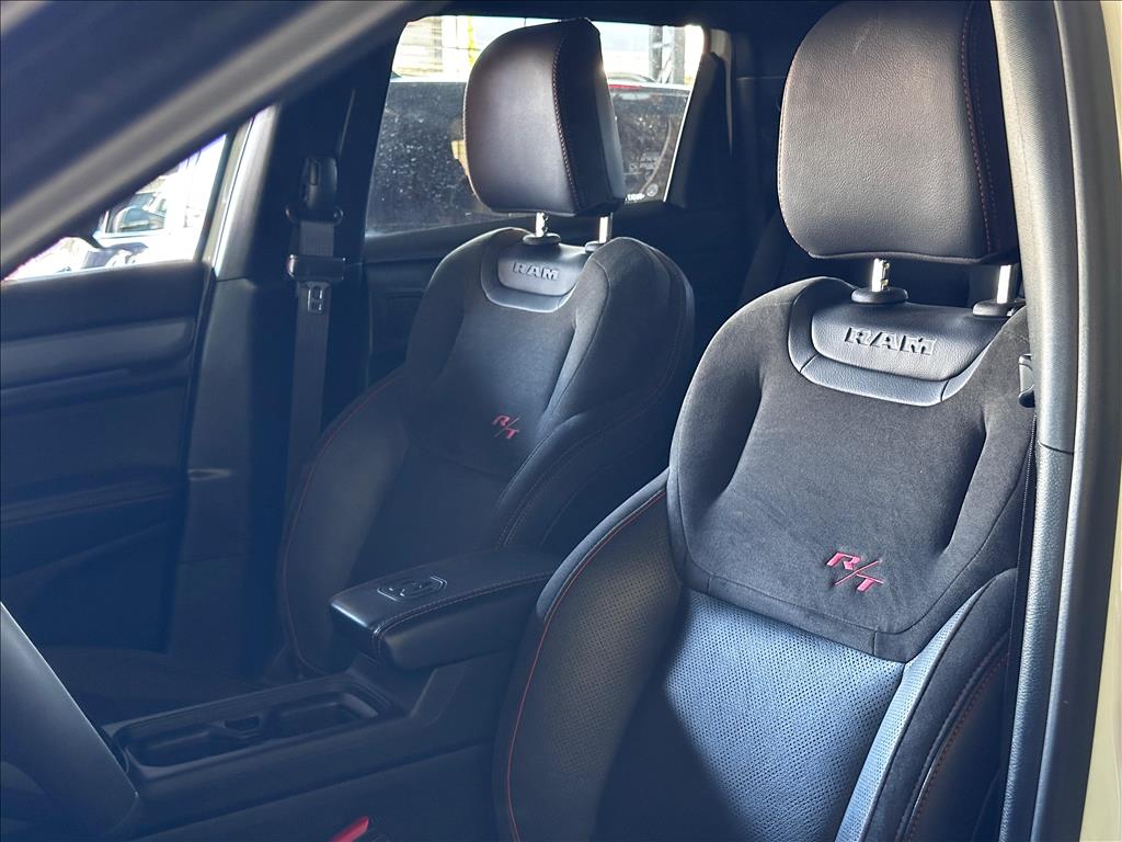 RAMPAGE 2.0 HURRICANE 4 TURBO GASOLINA R/T 4X4 AUTOMÁTICO7