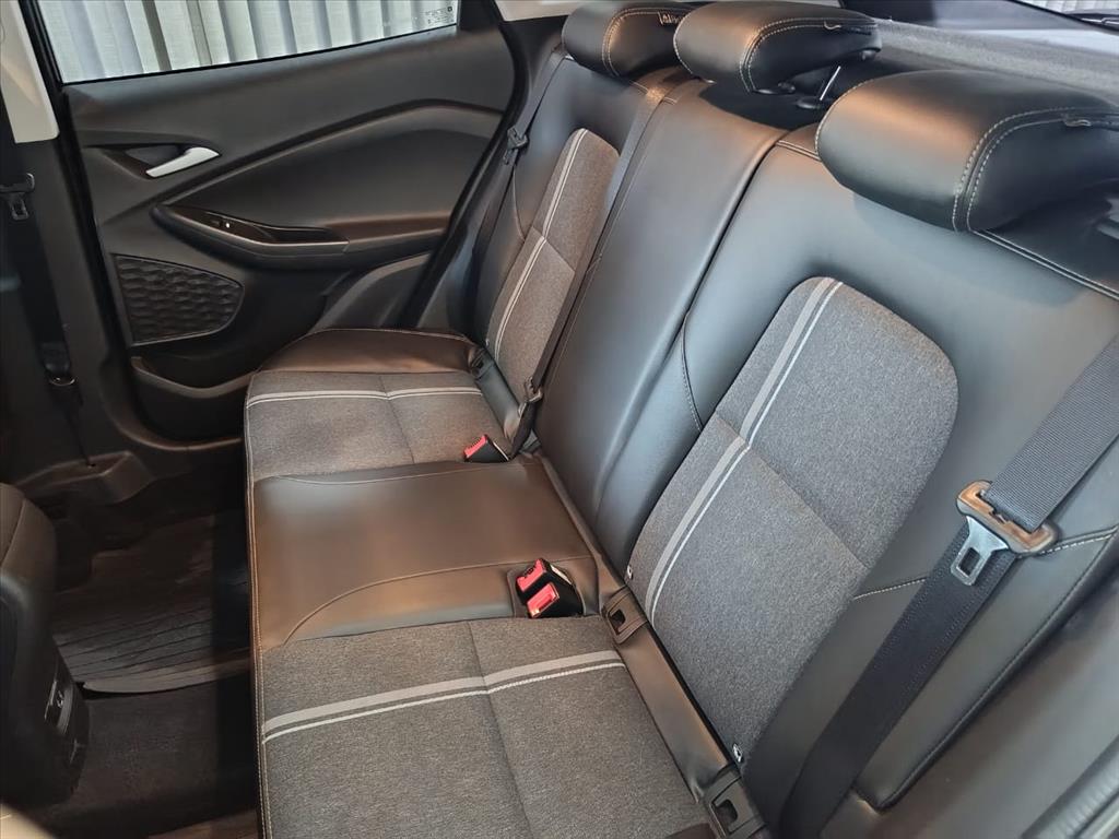 TRACKER 1.0 TURBO FLEX LTZ AUTOMÁTICO9