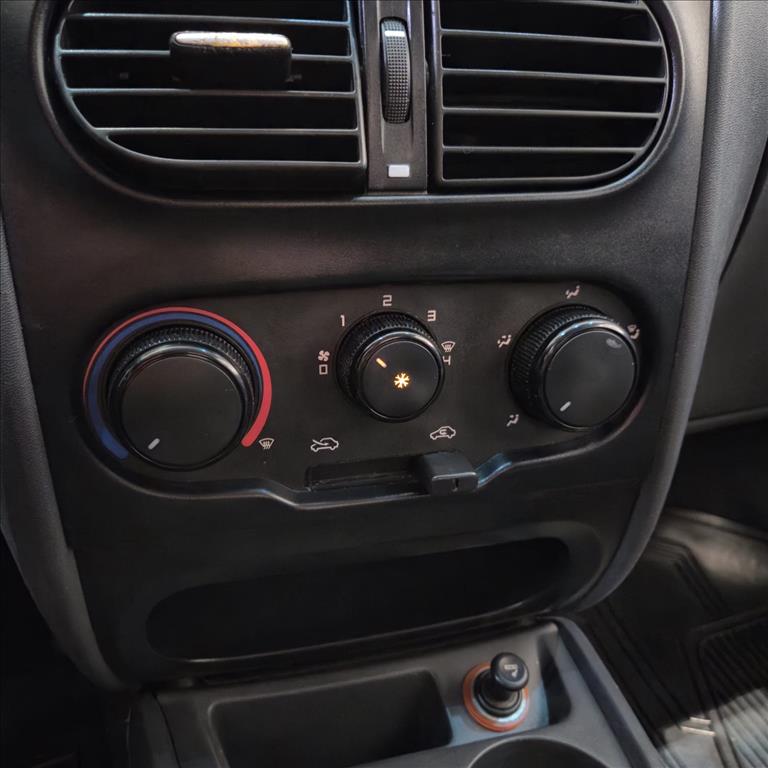 SIENA 1.0 MPI EL 8V FLEX 4P MANUAL8