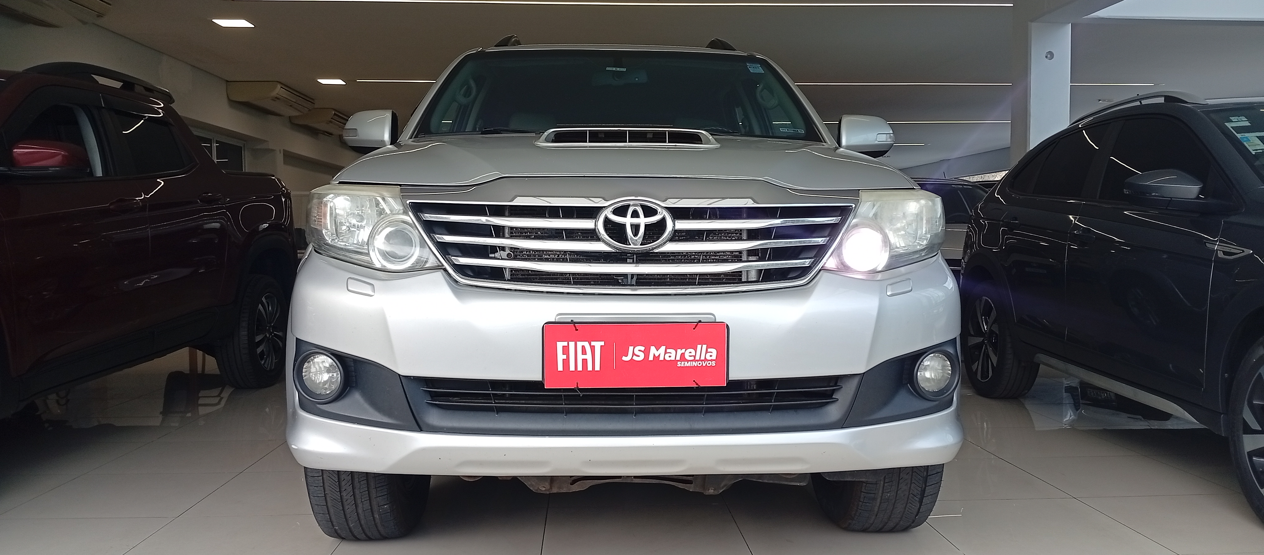 HILUX SW4 3.0 SRV 4X4 16V TURBO INTERCOOLER DIESEL 4P AUTOMÁTICO5