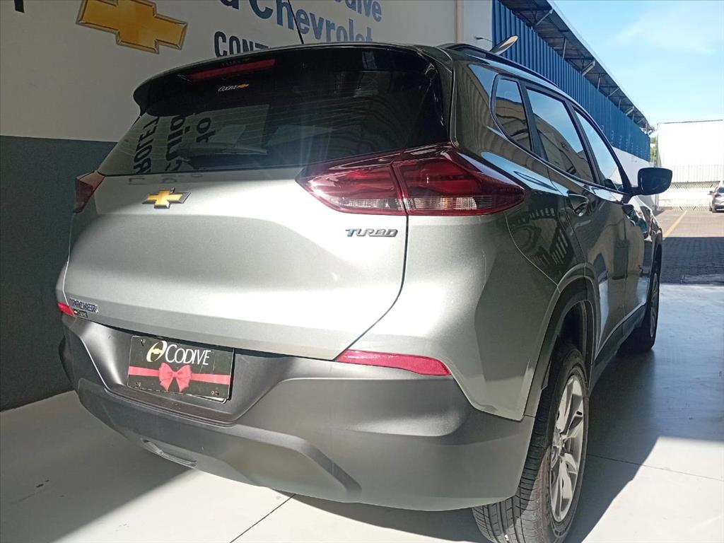 TRACKER 1.0 TURBO FLEX AUTOMÁTICO4