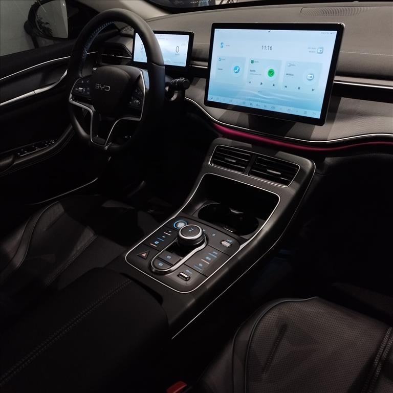 KING 1.5 DM-I PHEV GS AUTOMÁTICO11