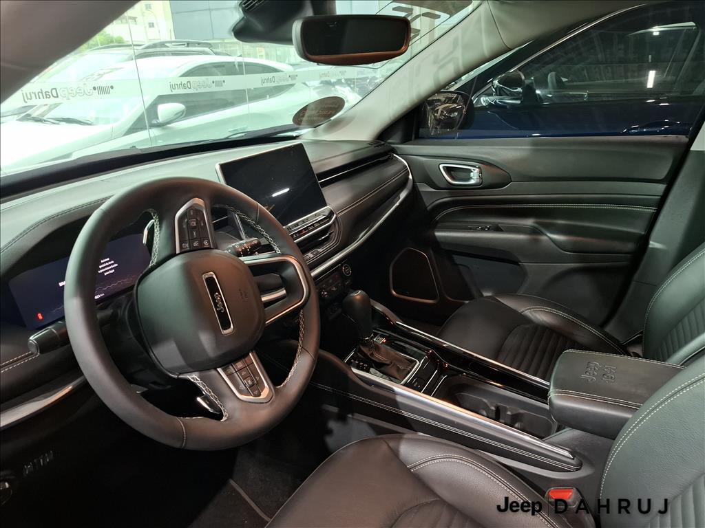 COMMANDER 1.3 T270 TURBO FLEX LONGITUDE AT68