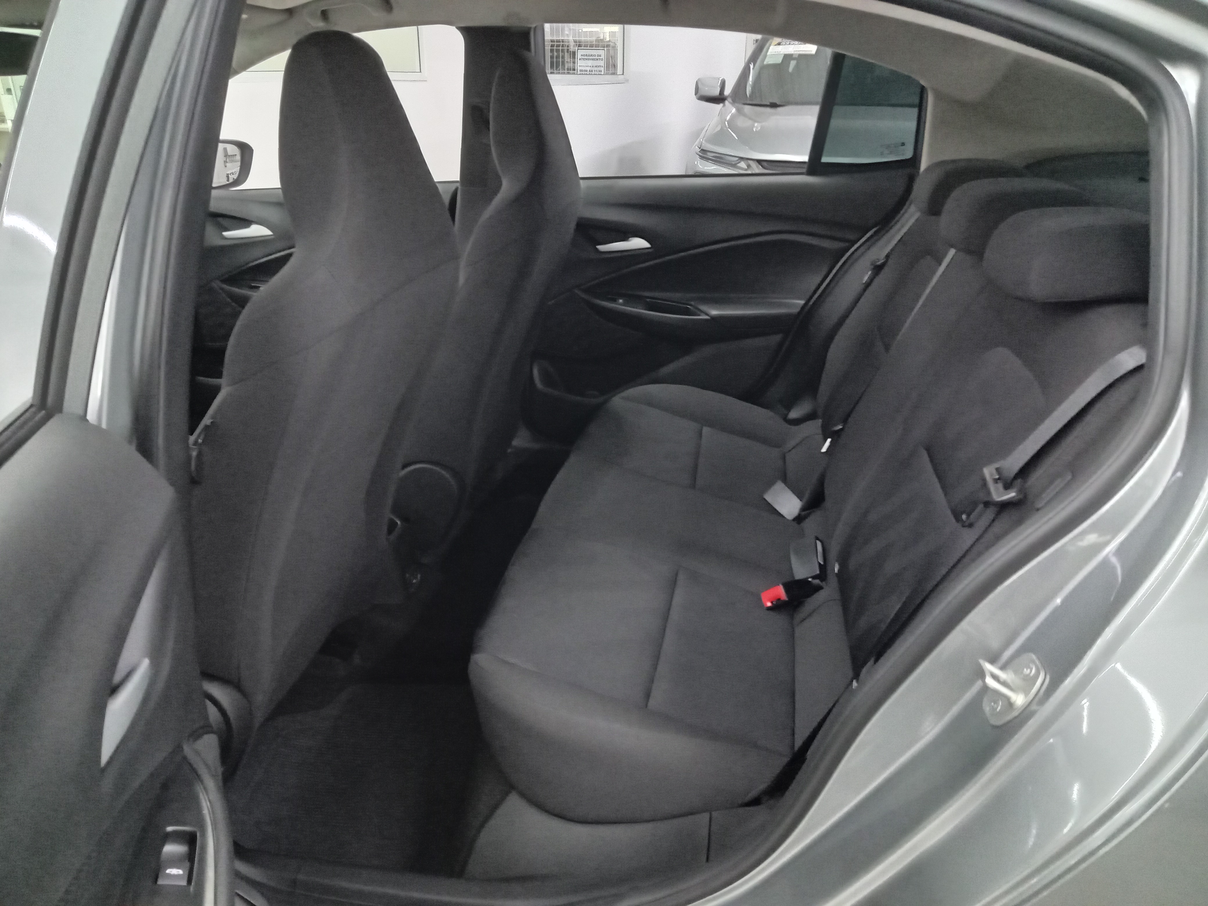 ONIX PLUS 1.0 TURBO ETANOL ECO AUTOMÁTICO11