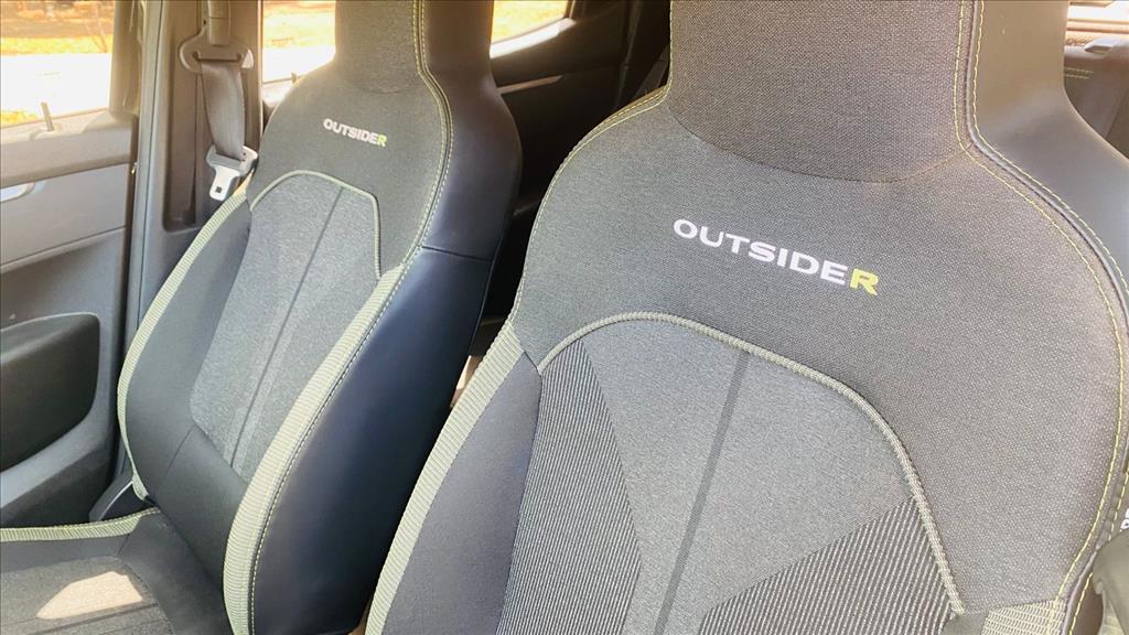 KWID 1.0 12V SCE FLEX OUTSIDER MANUAL7
