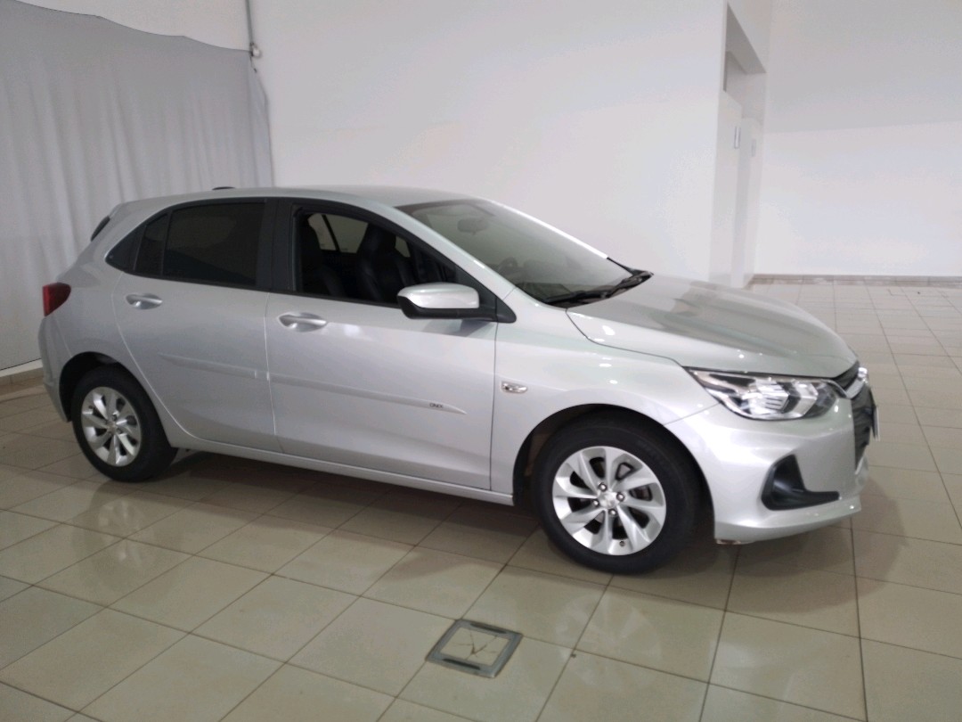 Chevrolet Onix 1.0 Turbo Flex LT Automático - foto 3