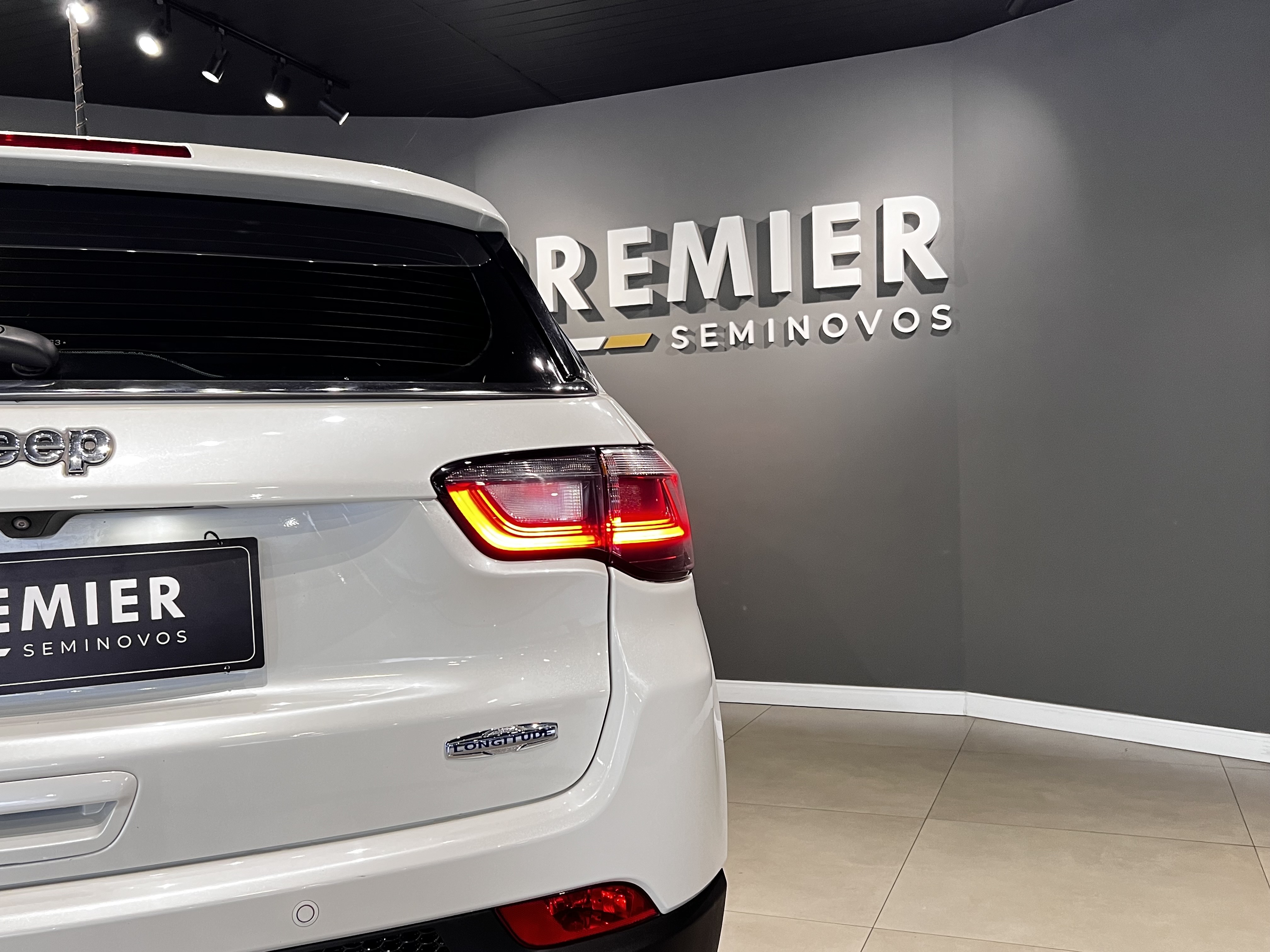 COMPASS 1.3 T270 TURBO FLEX LONGITUDE AT611