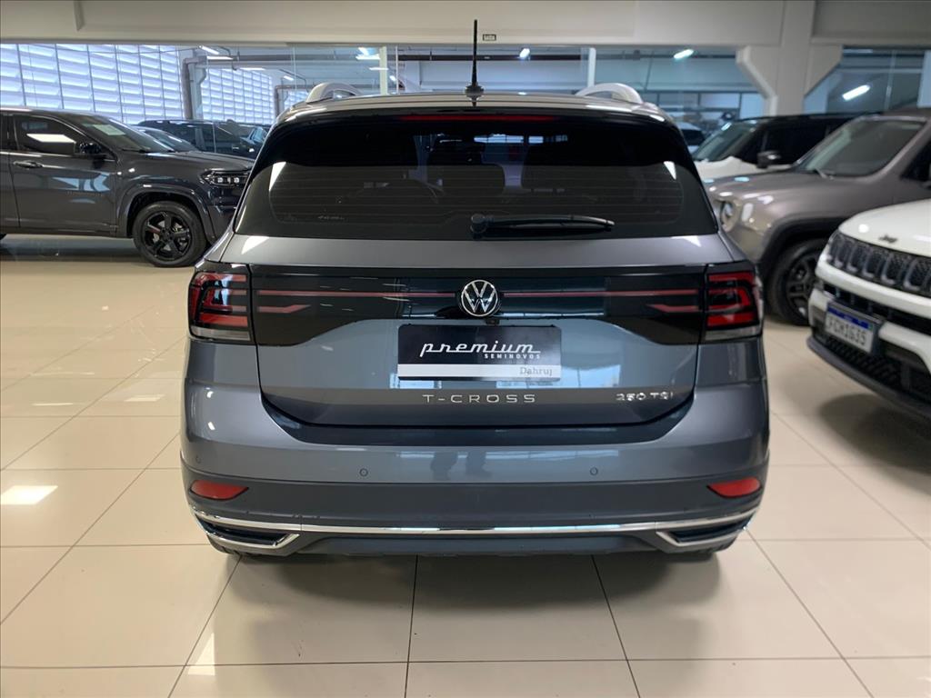 T-CROSS 1.4 250 TSI TOTAL FLEX HIGHLINE AUTOMÁTICO T-CROSS 1.4 250 TSI TOTAL FLEX HIGHLINE AUTOMÁTICO