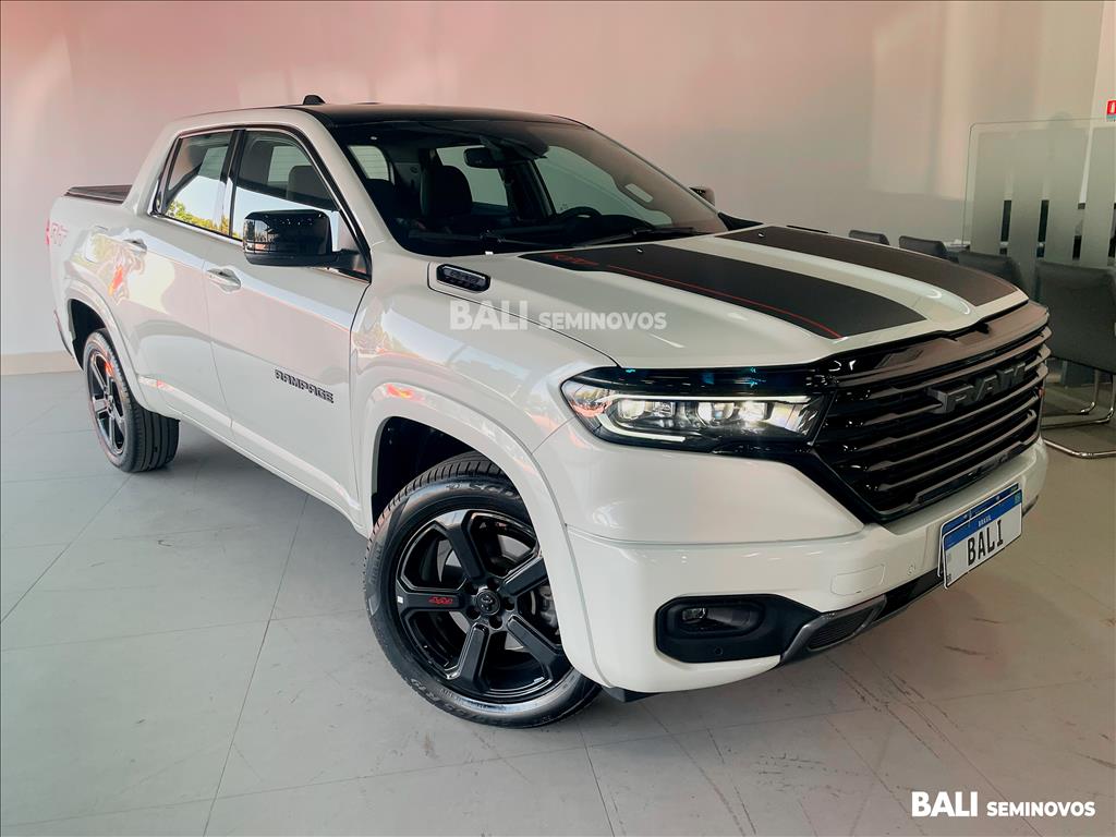 RAMPAGE 2.0 HURRICANE 4 TURBO GASOLINA R/T 4X4 AUTOMÁTICO