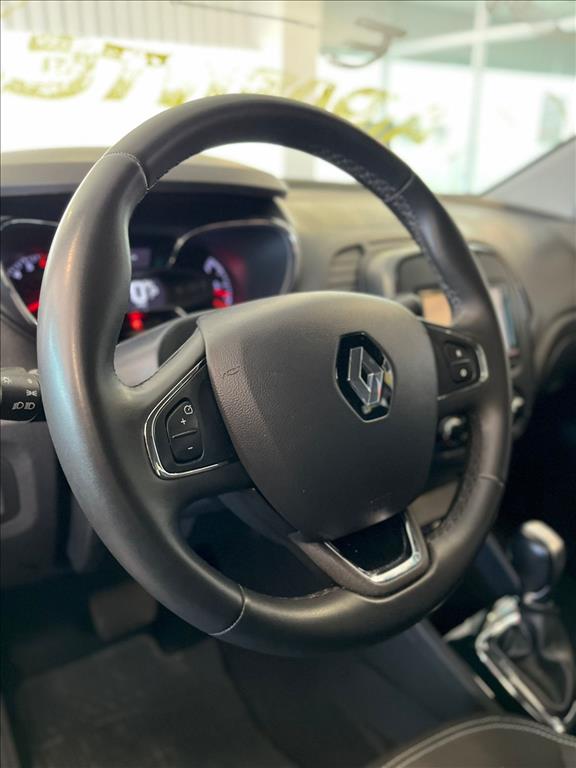 CAPTUR 1.6 16V SCE FLEX LIFE X-TRONIC CAPTUR 1.6 16V SCE FLEX LIFE X-TRONIC