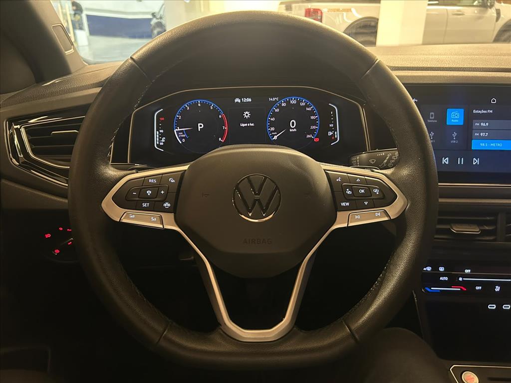 Volkswagen-NIVUS-1.0 200 TSI TOTAL FLEX HIGHLINE AUTOMÁTICO