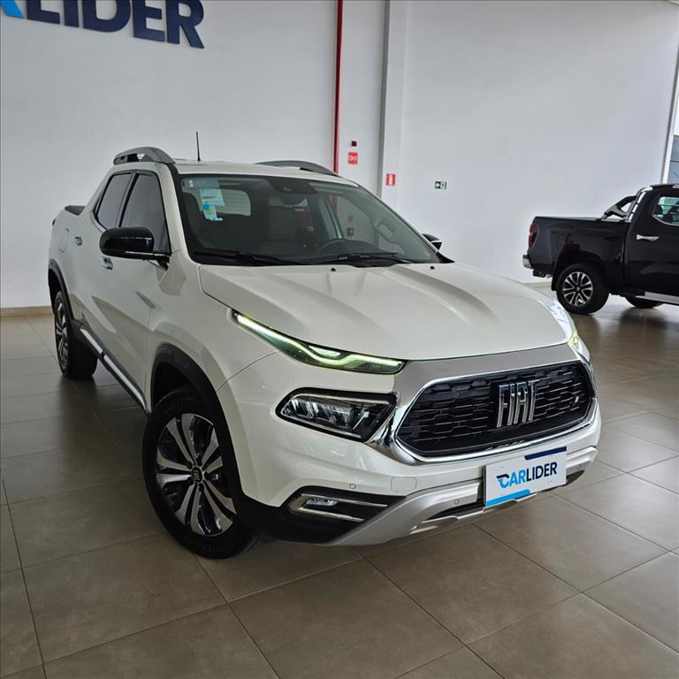 TORO 2.0 16V TURBO DIESEL VOLCANO 4WD AT92