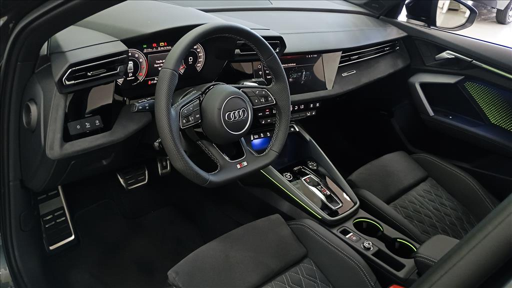 A3 2.0 40 TFSI GASOLINA SEDAN PERFORMANCE BLACK S-TRONIC10