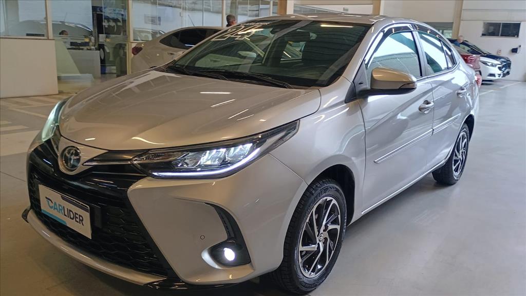 YARIS 1.5 16V FLEX SEDAN XLS MULTIDRIVE1