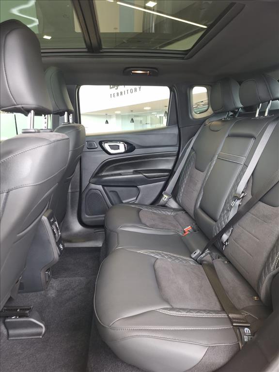 COMPASS 2.0 HURRICANE 4 TURBO GASOLINA BLACKHAWK AT910