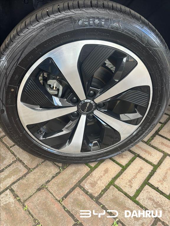 SONG PLUS 1.5 DM-I HÍBRIDO AUTOMÁTICO11