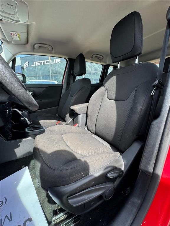 RENEGADE 1.8 16V FLEX 4P AUTOMÁTICO6