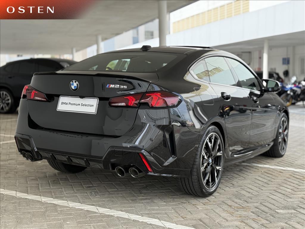 BMW-M235i-2.0 16V TURBO GASOLINA XDRIVE GRAN COUPÉ STEPTRONIC