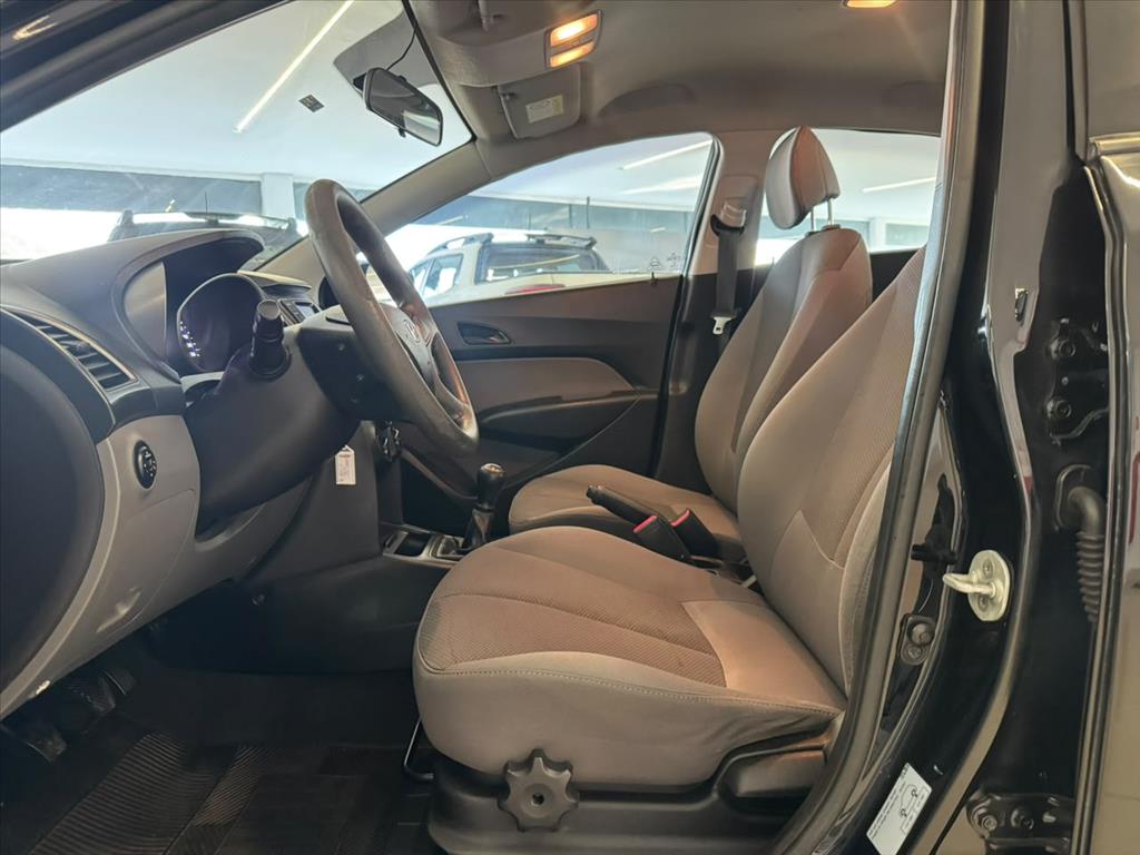 HB20S 1.0 COMFORT PLUS 12V FLEX 4P MANUAL12
