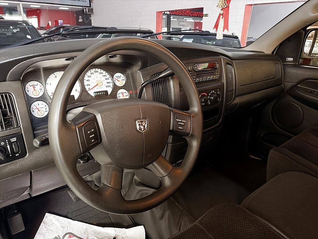 Dodge Ram - 5.9 2500 4X4 CD I6 TURBO INTERCOOLER DIESEL 4P AUTOMÁTICO