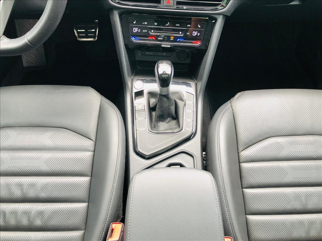 TAOS 1.4 250 TSI TOTAL FLEX HIGHLINE AUTOMÁTICO13