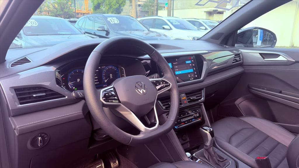 TAOS 1.4 250 TSI TOTAL FLEX HIGHLINE AUTOMÁTICO8