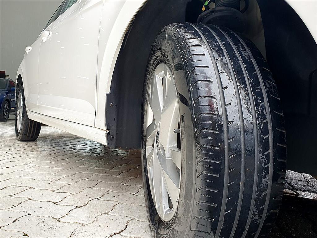 Volkswagen Polo - 1.0 170 TSI COMFORTLINE AUTOMÁTICO