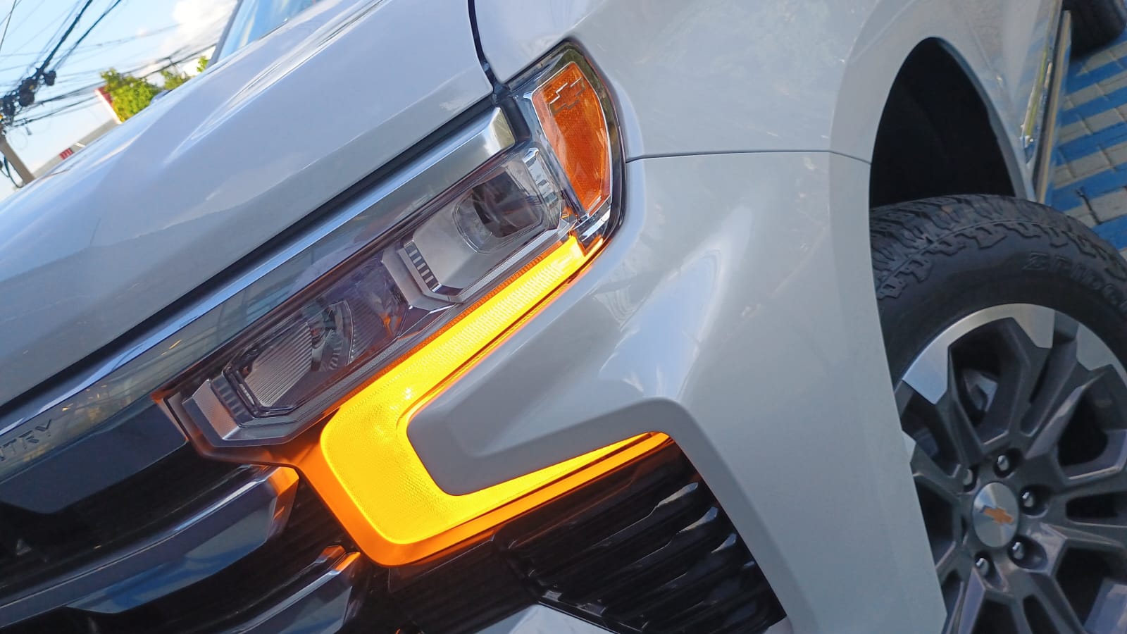 SILVERADO 5.3 V8 GASOLINA 1500 HIGH COUNTRY 4X4 AUTOMÁTICO7