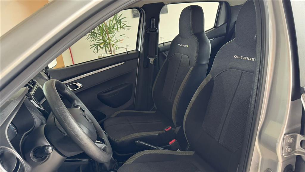 KWID 1.0 12V SCE FLEX OUTSIDER MANUAL7