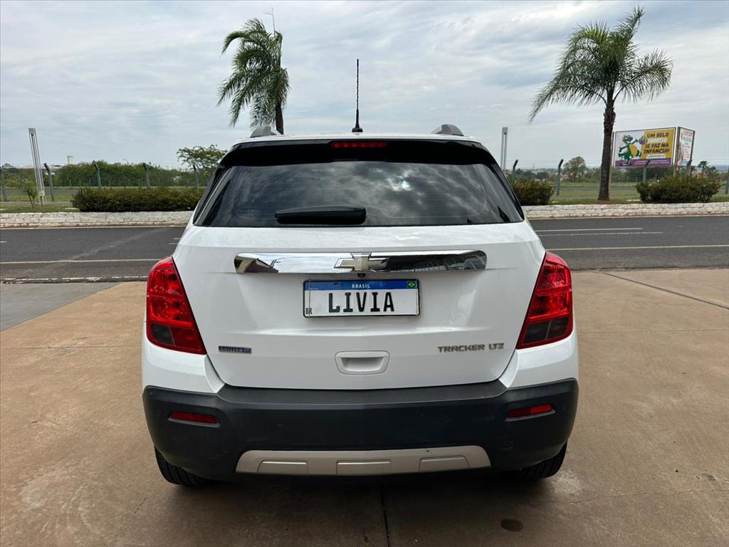 TRACKER 1.8 MPFI LTZ 4X2 16V FLEX 4P AUTOMÁTICO TRACKER 1.8 MPFI LTZ 4X2 16V FLEX 4P AUTOMÁTICO
