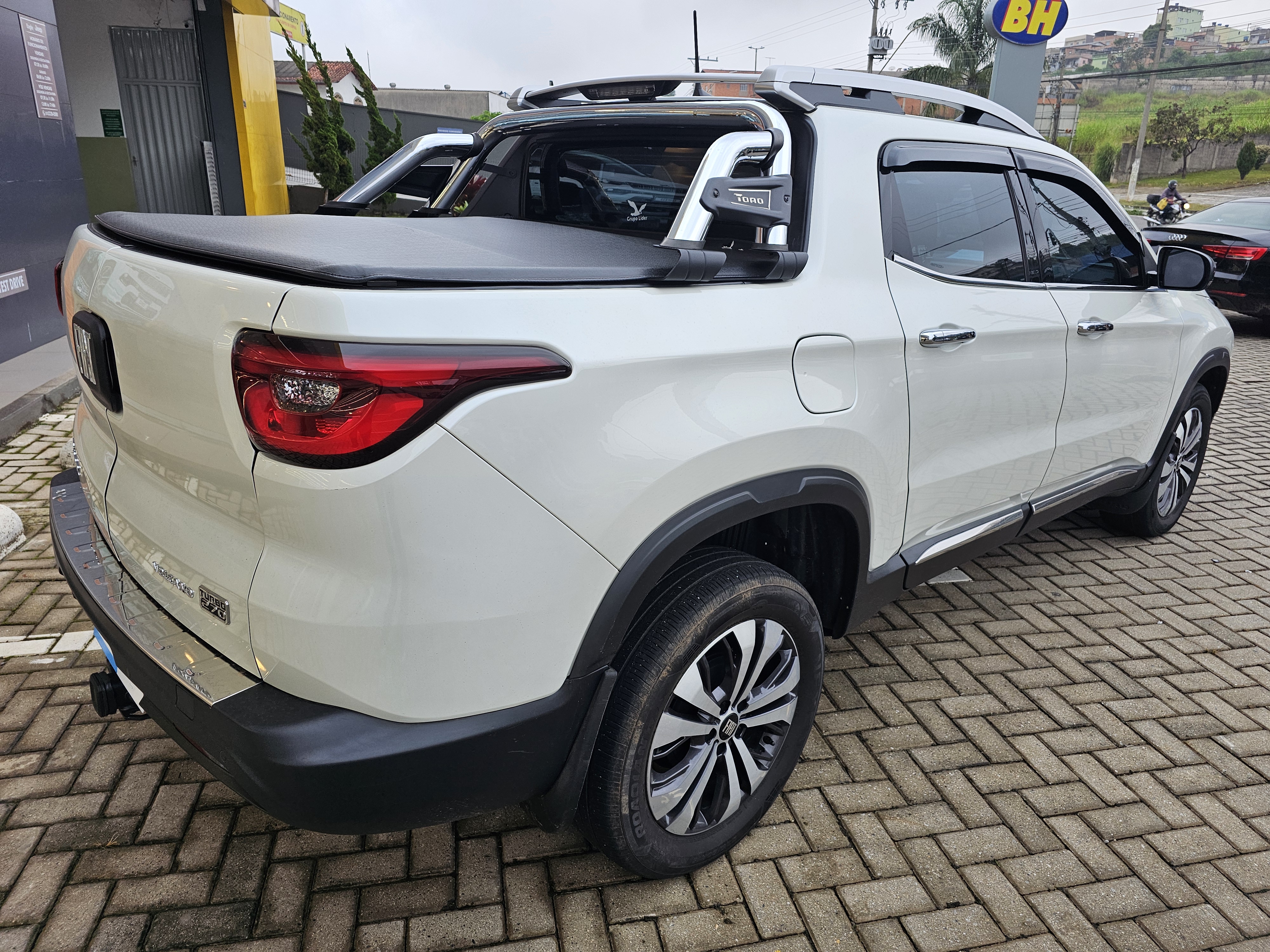 TORO 1.3 TURBO 270 FLEX VOLCANO AT63