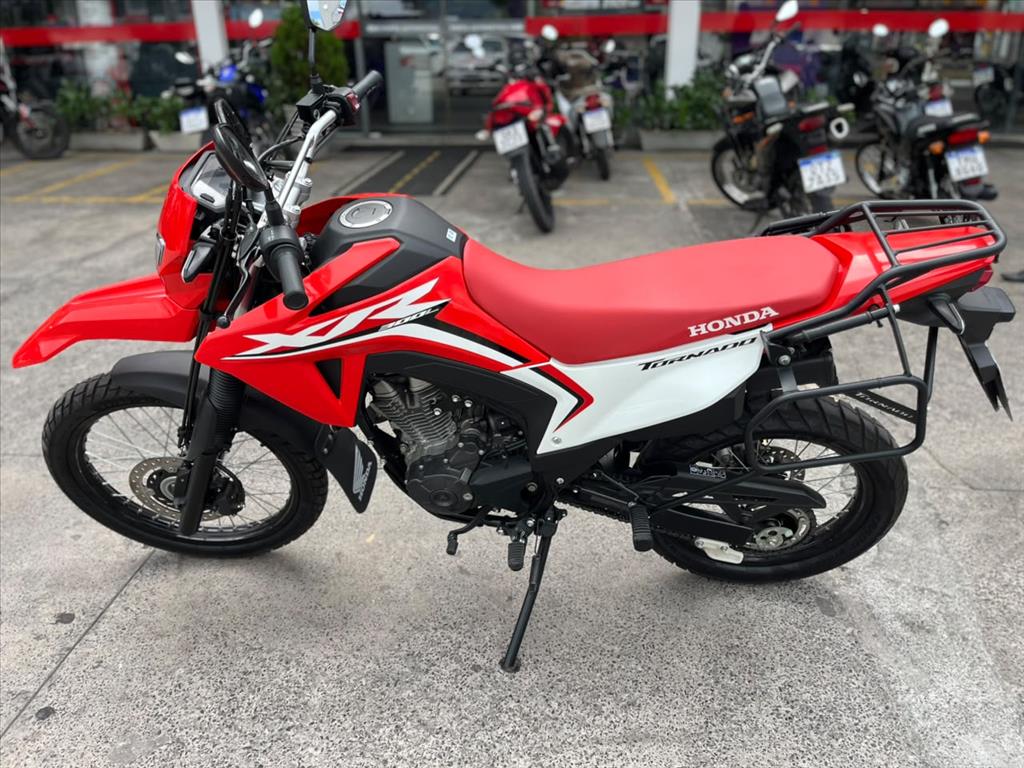 HONDA XR foto 3
