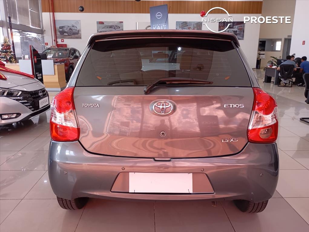 ETIOS 1.5 XS 16V FLEX 4P MANUAL4