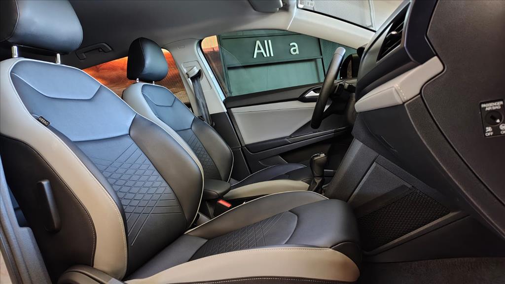 TAOS 1.4 250 TSI TOTAL FLEX COMFORTLINE AUTOMÁTICO11