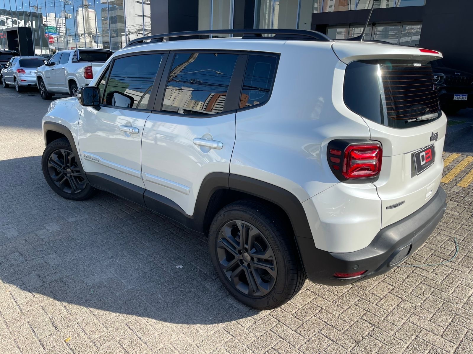 Jeep-RENEGADE-1.3 T270 TURBO FLEX LONGITUDE AT6