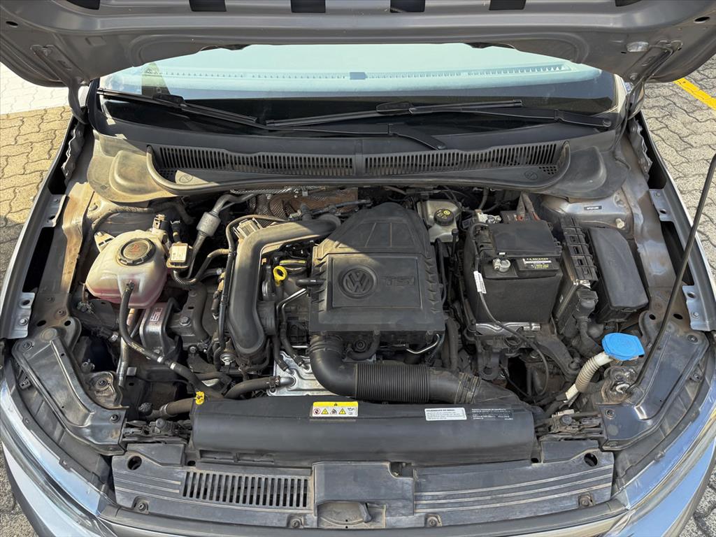 Volkswagen Polo - 1.0 200 TSI COMFORTLINE AUTOMÁTICO