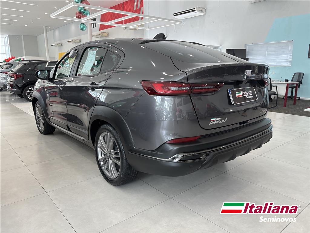 FASTBACK 1.0 TURBO 200 FLEX CVT