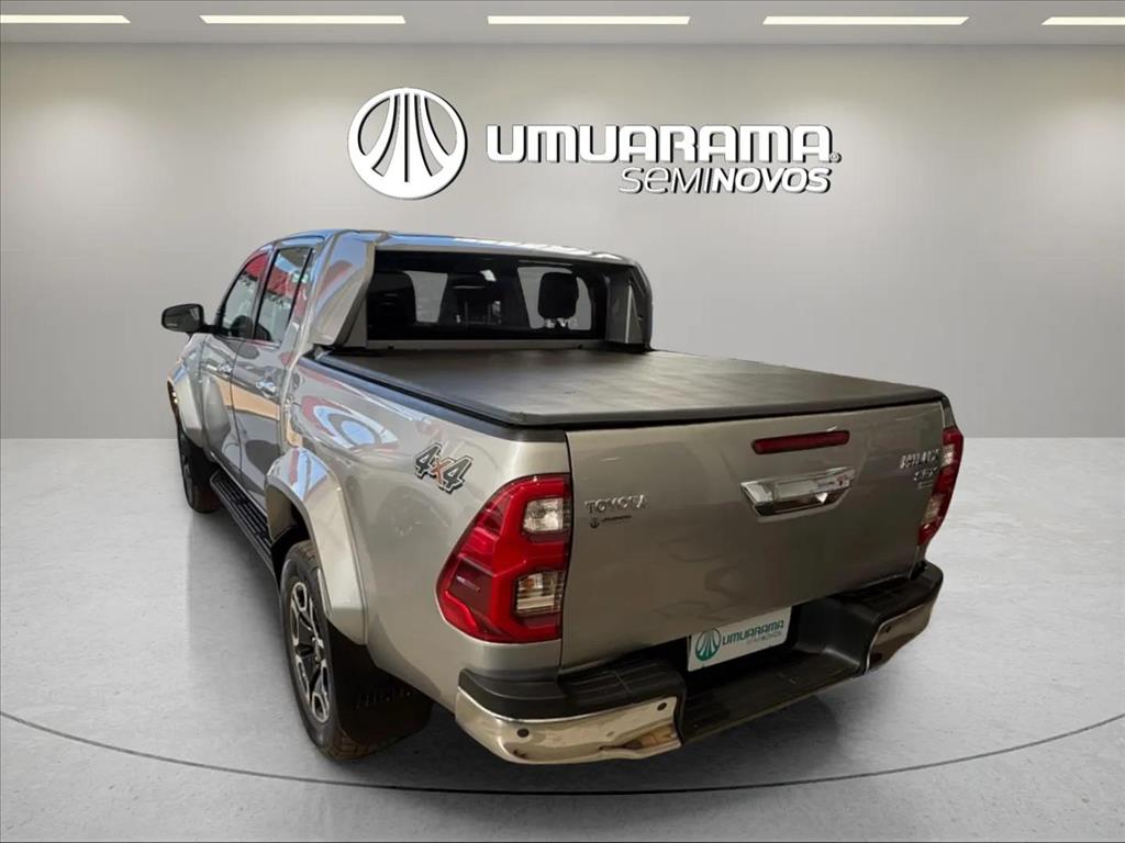 HILUX 2.8 D-4D TURBO DIESEL CD SRX PLUS 4X4 AUTOMÁTICO3